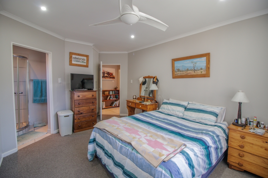 To Let 3 Bedroom Property for Rent in Cambridge Eastern Cape